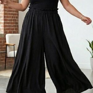 Black Extra Wide-Leg Pants Palazzo Style Tagged 3XL-See Measurements Best fit 2X